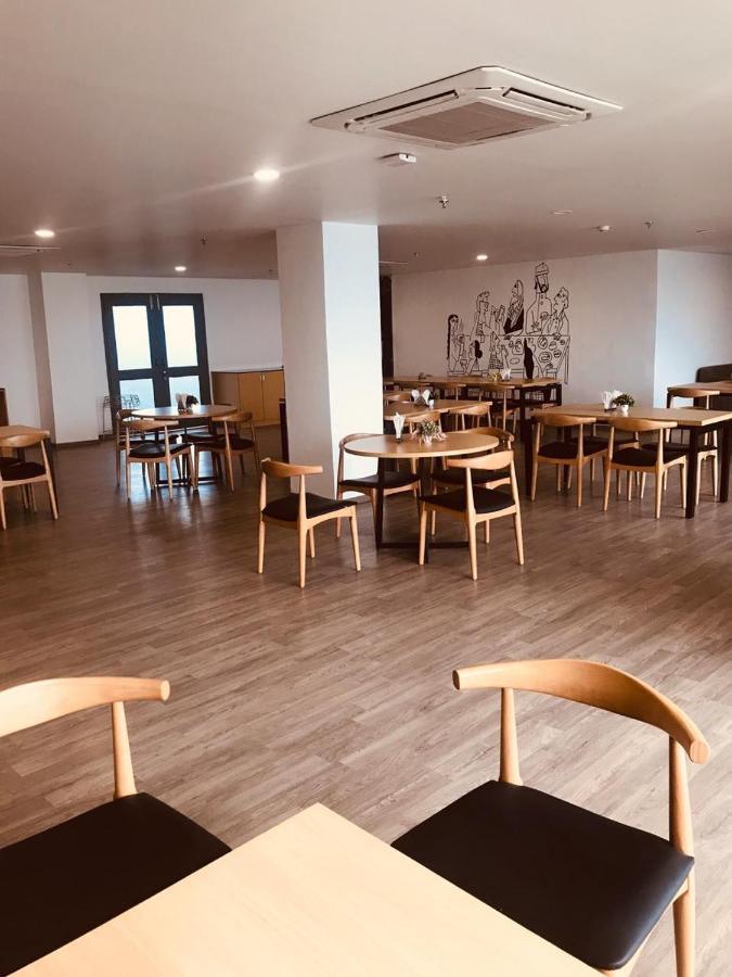 Hotel Aarkay Palace Badarpur Dış mekan fotoğraf