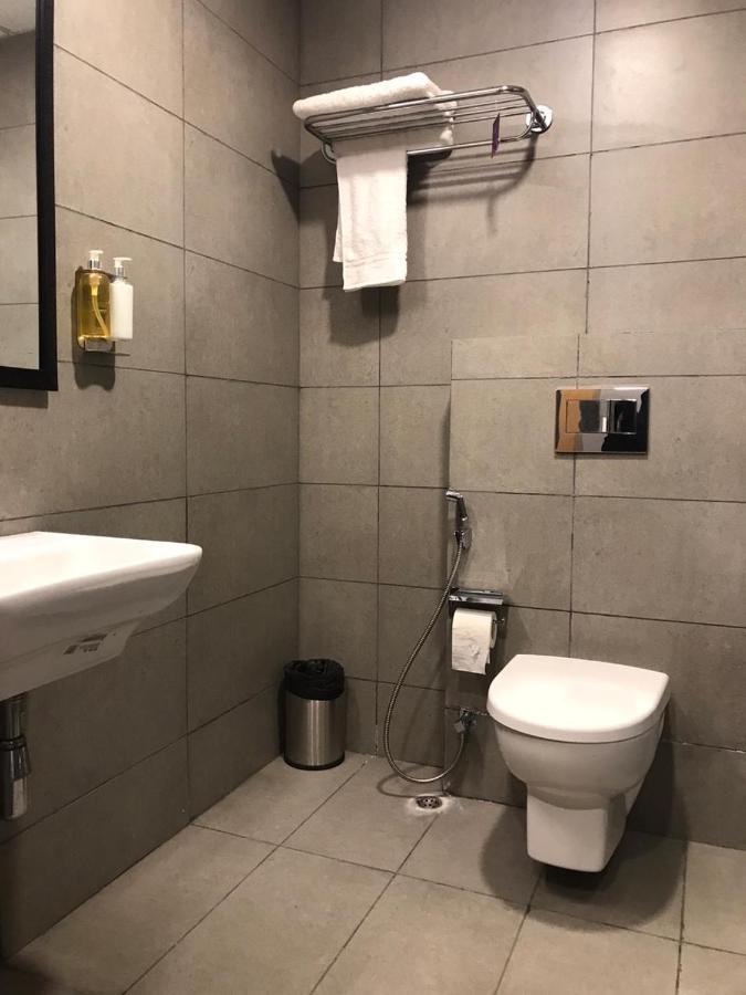 Hotel Aarkay Palace Badarpur Dış mekan fotoğraf